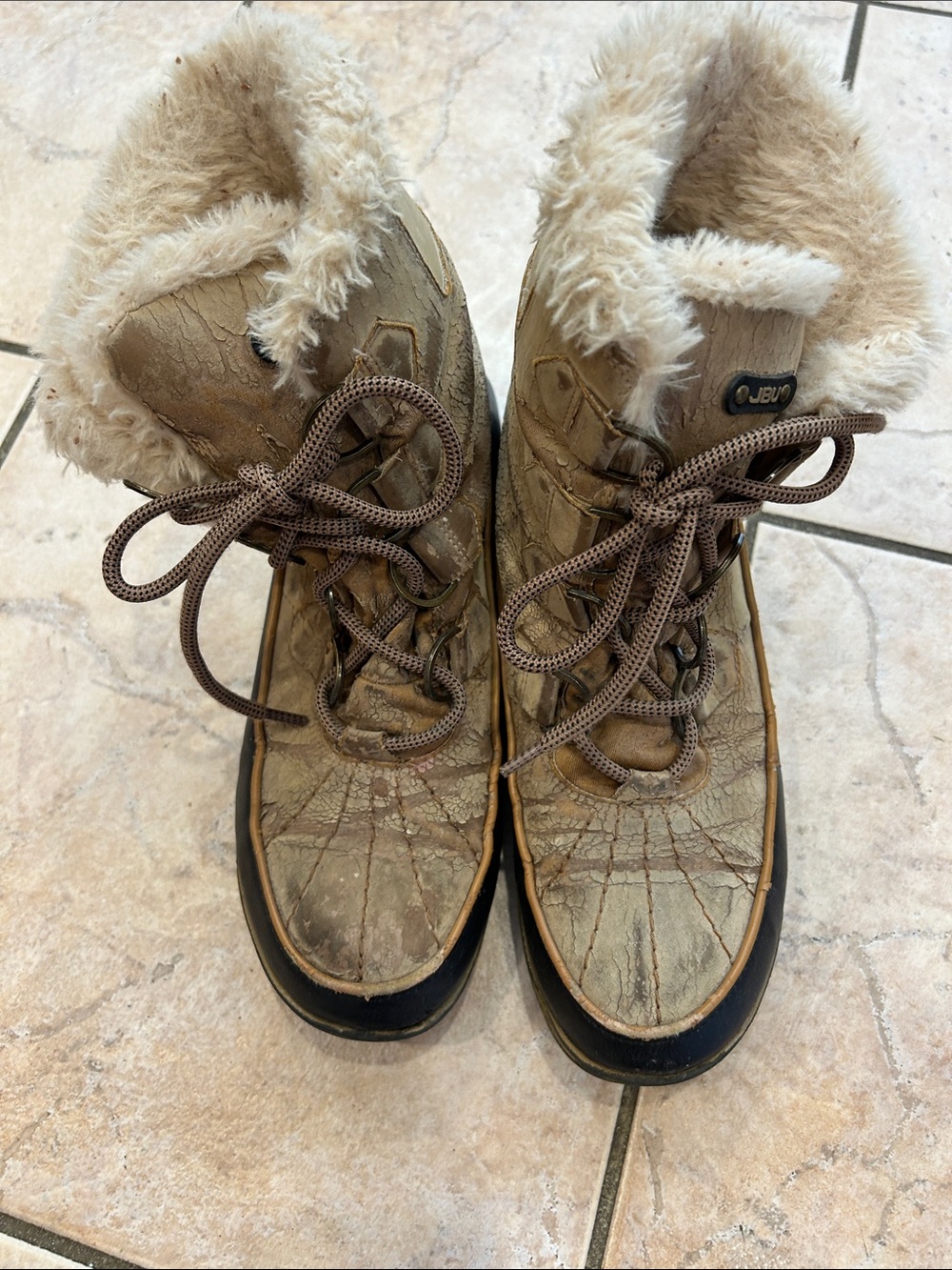 JBU Women's Tan Faux-Fur Lace-Up Winter Boots